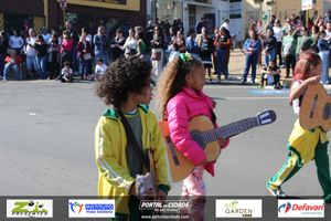 DESFILE C&Iacute;VICO &ndash; 132 ANOS DE RIO DAS PEDRAS