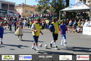 DESFILE C&Iacute;VICO &ndash; 132 ANOS DE RIO DAS PEDRAS
