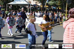 DESFILE C&Iacute;VICO &ndash; 132 ANOS DE RIO DAS PEDRAS