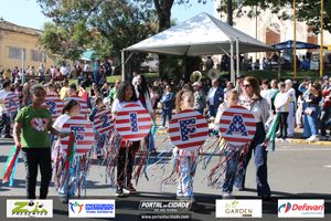 DESFILE C&Iacute;VICO &ndash; 132 ANOS DE RIO DAS PEDRAS