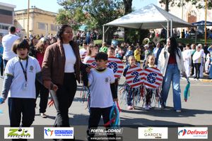 DESFILE C&Iacute;VICO &ndash; 132 ANOS DE RIO DAS PEDRAS