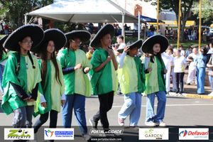 DESFILE C&Iacute;VICO &ndash; 132 ANOS DE RIO DAS PEDRAS