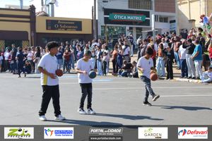 DESFILE C&Iacute;VICO &ndash; 132 ANOS DE RIO DAS PEDRAS