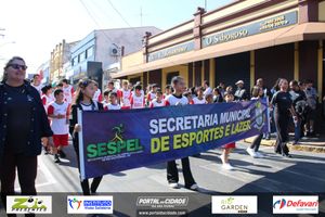 DESFILE C&Iacute;VICO &ndash; 132 ANOS DE RIO DAS PEDRAS