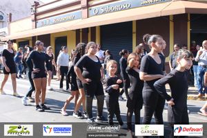 DESFILE C&Iacute;VICO &ndash; 132 ANOS DE RIO DAS PEDRAS