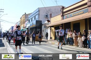 DESFILE C&Iacute;VICO &ndash; 132 ANOS DE RIO DAS PEDRAS