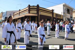 DESFILE C&Iacute;VICO &ndash; 132 ANOS DE RIO DAS PEDRAS