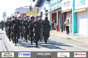 DESFILE C&Iacute;VICO &ndash; 132 ANOS DE RIO DAS PEDRAS