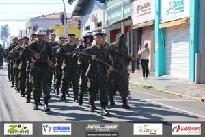 DESFILE C&Iacute;VICO &ndash; 132 ANOS DE RIO DAS PEDRAS