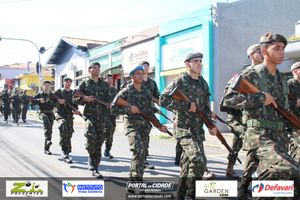 DESFILE C&Iacute;VICO &ndash; 132 ANOS DE RIO DAS PEDRAS
