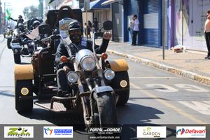 DESFILE C&Iacute;VICO &ndash; 132 ANOS DE RIO DAS PEDRAS
