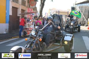 DESFILE C&Iacute;VICO &ndash; 132 ANOS DE RIO DAS PEDRAS