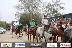 Desfile dos Cavaleiros e Charreteiros