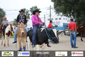 Desfile dos Cavaleiros e Charreteiros