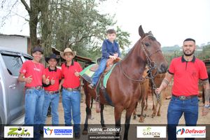 Desfile dos Cavaleiros e Charreteiros