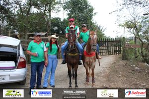 Desfile dos Cavaleiros e Charreteiros