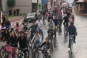 Passeio Cicl&iacute;stico com Rosildo Show