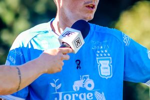 Municipal de Campo Amador - Celeste x Real