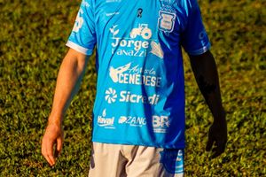 Municipal de Campo Amador - Celeste x Real