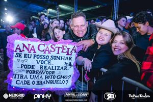 Ana Castela