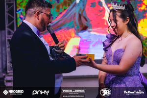 15 Anos Linda Valentina Ourique