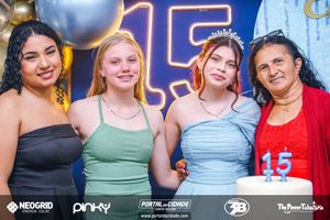 15 Anos Emily Cristina