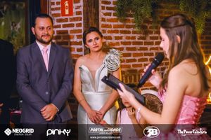 15 Anos Lara Finder