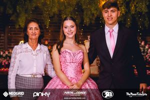 15 Anos Lara Finder