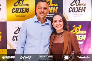 Cojem 20 Anos