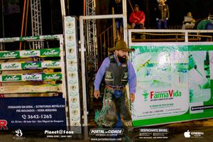 2&ordm; dia 8&ordf; EXPOMIG - S&atilde;o Miguel do Guapor&eacute;