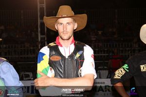 1&ordm; dia 9&ordf; EXPOMIG - S&atilde;o Miguel do Guapor&eacute;