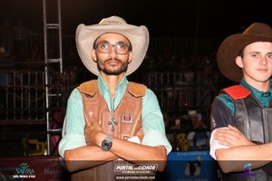 1&ordm; dia 9&ordf; EXPOMIG - S&atilde;o Miguel do Guapor&eacute;