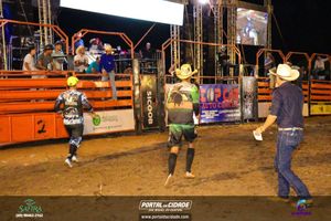 4&ordm; dia 9&ordf; EXPOMIG - S&atilde;o Miguel do Guapor&eacute;