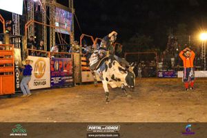 4&ordm; dia 9&ordf; EXPOMIG - S&atilde;o Miguel do Guapor&eacute;