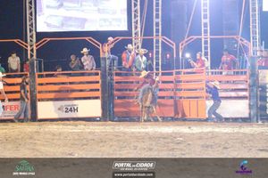 5&ordm; dia 9&ordf; EXPOMIG - S&atilde;o Miguel do Guapor&eacute;
