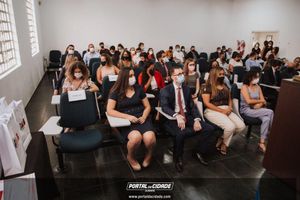 OAB Sumar&eacute; realiza a 1&ordf; entrega do ano das carteiras aos novos Advogados