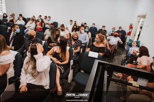 OAB Sumar&eacute; realiza a 1&ordf; entrega do ano das carteiras aos novos Advogados