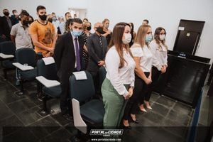 OAB Sumar&eacute; realiza a 1&ordf; entrega do ano das carteiras aos novos Advogados