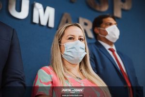 OAB Sumar&eacute; realiza a 1&ordf; entrega do ano das carteiras aos novos Advogados