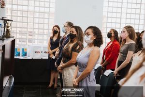 OAB Sumar&eacute; realiza a 1&ordf; entrega do ano das carteiras aos novos Advogados