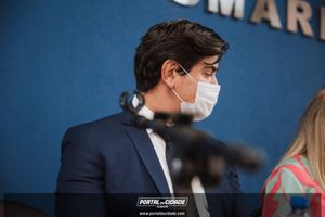 OAB Sumar&eacute; realiza a 1&ordf; entrega do ano das carteiras aos novos Advogados