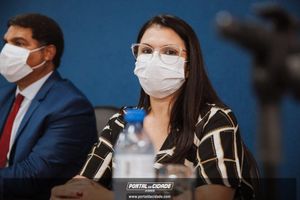 OAB Sumar&eacute; realiza a 1&ordf; entrega do ano das carteiras aos novos Advogados