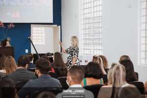 OAB Sumar&eacute; realiza a 1&ordf; entrega do ano das carteiras aos novos Advogados