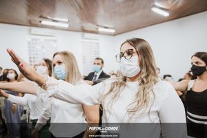 OAB Sumar&eacute; realiza a 1&ordf; entrega do ano das carteiras aos novos Advogados