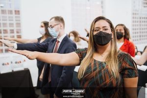 OAB Sumar&eacute; realiza a 1&ordf; entrega do ano das carteiras aos novos Advogados