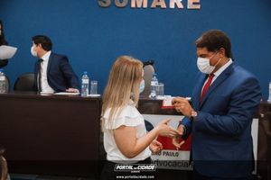 OAB Sumar&eacute; realiza a 1&ordf; entrega do ano das carteiras aos novos Advogados