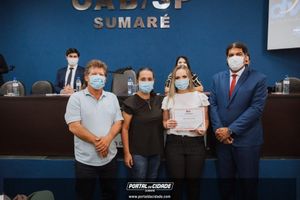 OAB Sumar&eacute; realiza a 1&ordf; entrega do ano das carteiras aos novos Advogados