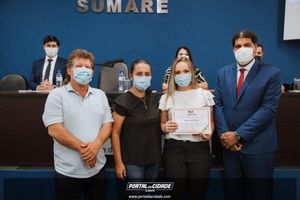 OAB Sumar&eacute; realiza a 1&ordf; entrega do ano das carteiras aos novos Advogados