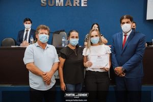 OAB Sumar&eacute; realiza a 1&ordf; entrega do ano das carteiras aos novos Advogados
