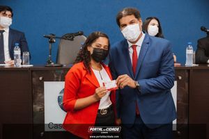 OAB Sumar&eacute; realiza a 1&ordf; entrega do ano das carteiras aos novos Advogados